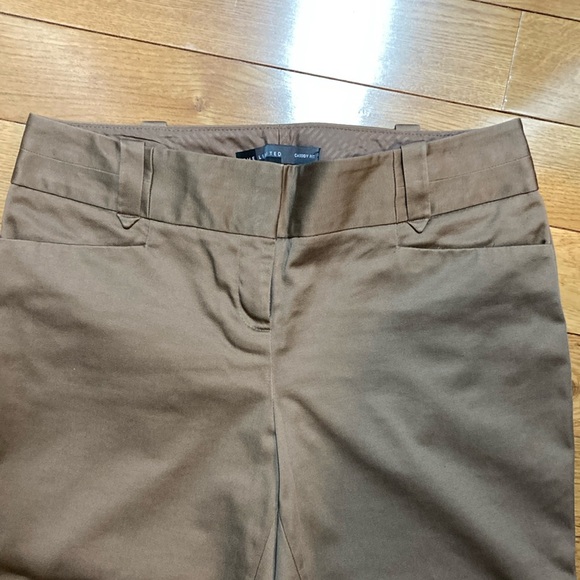 The Limited Tan Khaki cropped Pants - Picture 5 of 6
